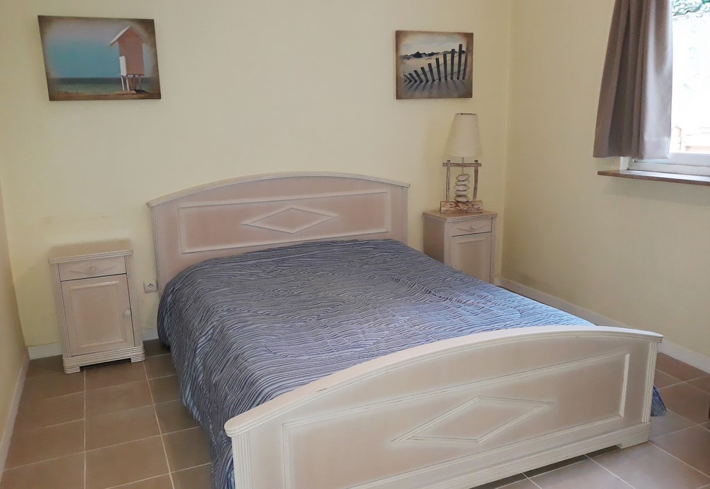 La chambre de l'appartement Bonzel 2, à La Panne
