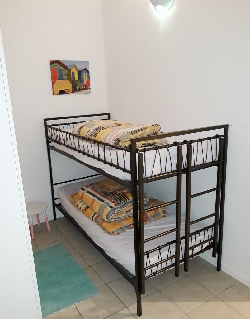 Le coin chambre de Bonzel 6 et son lit superposé 2 places