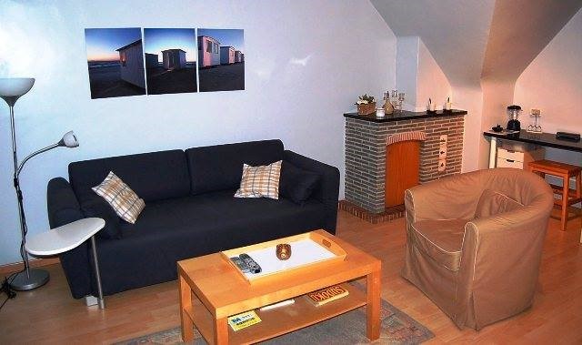Le salon de Zeekruis 3, aménagé sous les combles