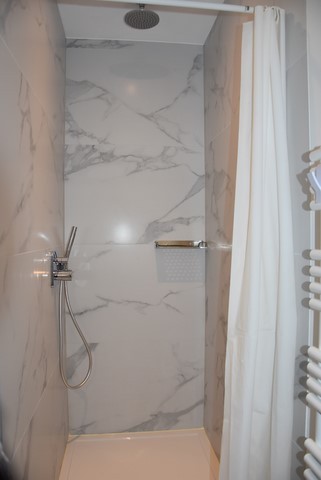 Douche appartement La Panne